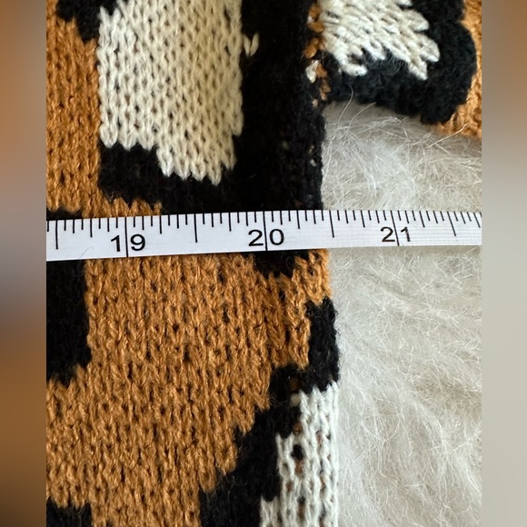 Mint Julep Boutique Oversized Turtleneck Leopard Sweater Dress Size Small - Picture 7 of 9